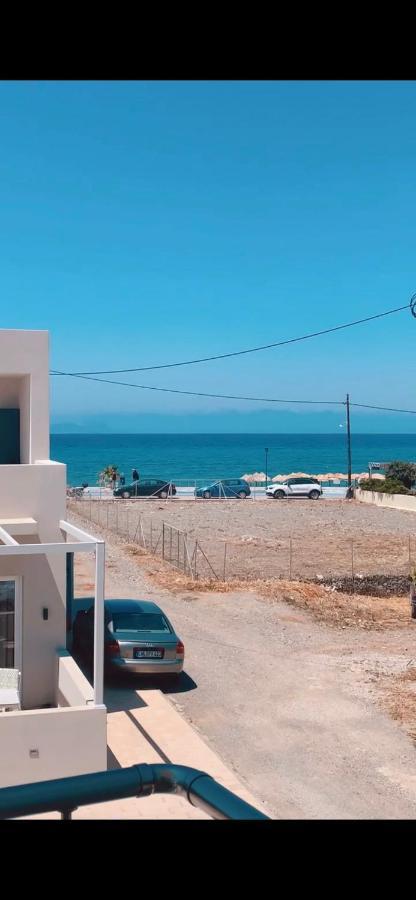 Dione Villa Kokkinos Pyrgos Exterior foto