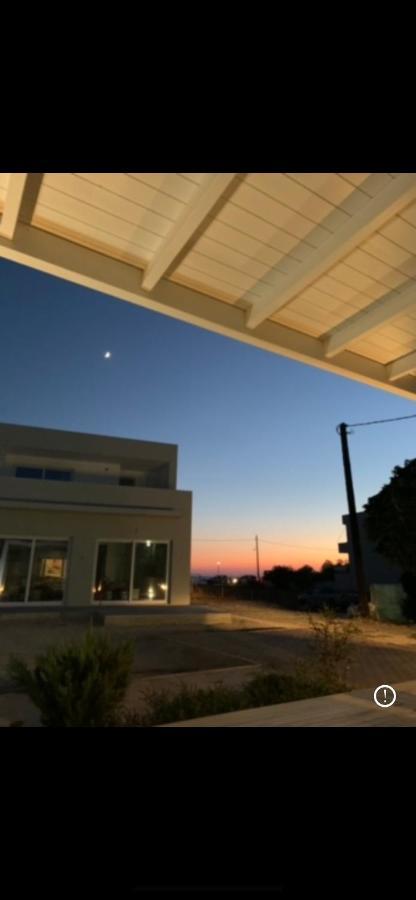 Dione Villa Kokkinos Pyrgos Exterior foto